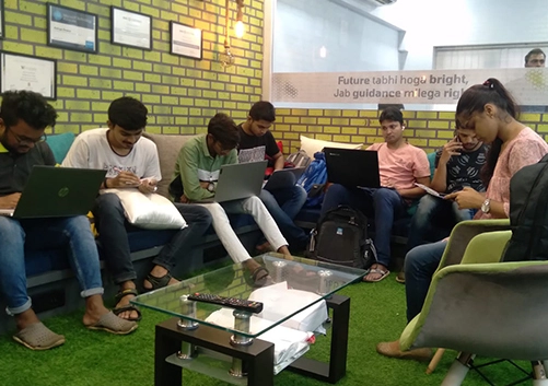 Student sit-out area at Andheri branch